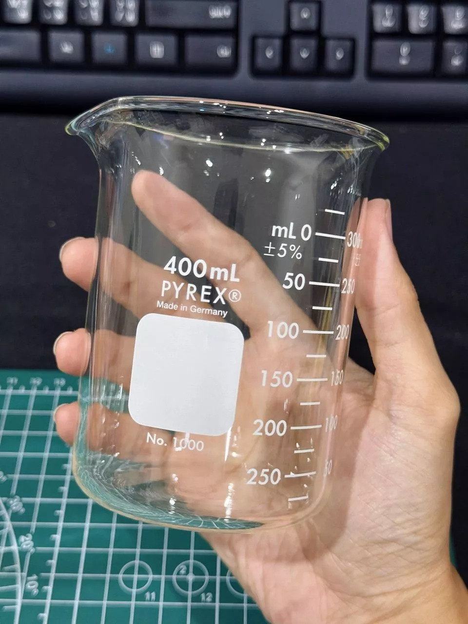 บีกเกอร์แก้ว PYREX 400 ml ถ่ายจากสินค้าจริง
